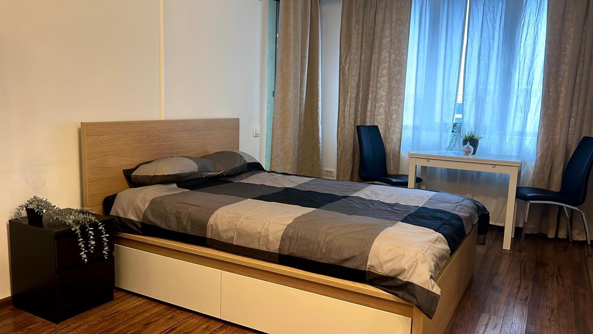 Cozy Apartment With Self Check-In Near Promenada Mall And Verdi Park Букурещ Екстериор снимка
